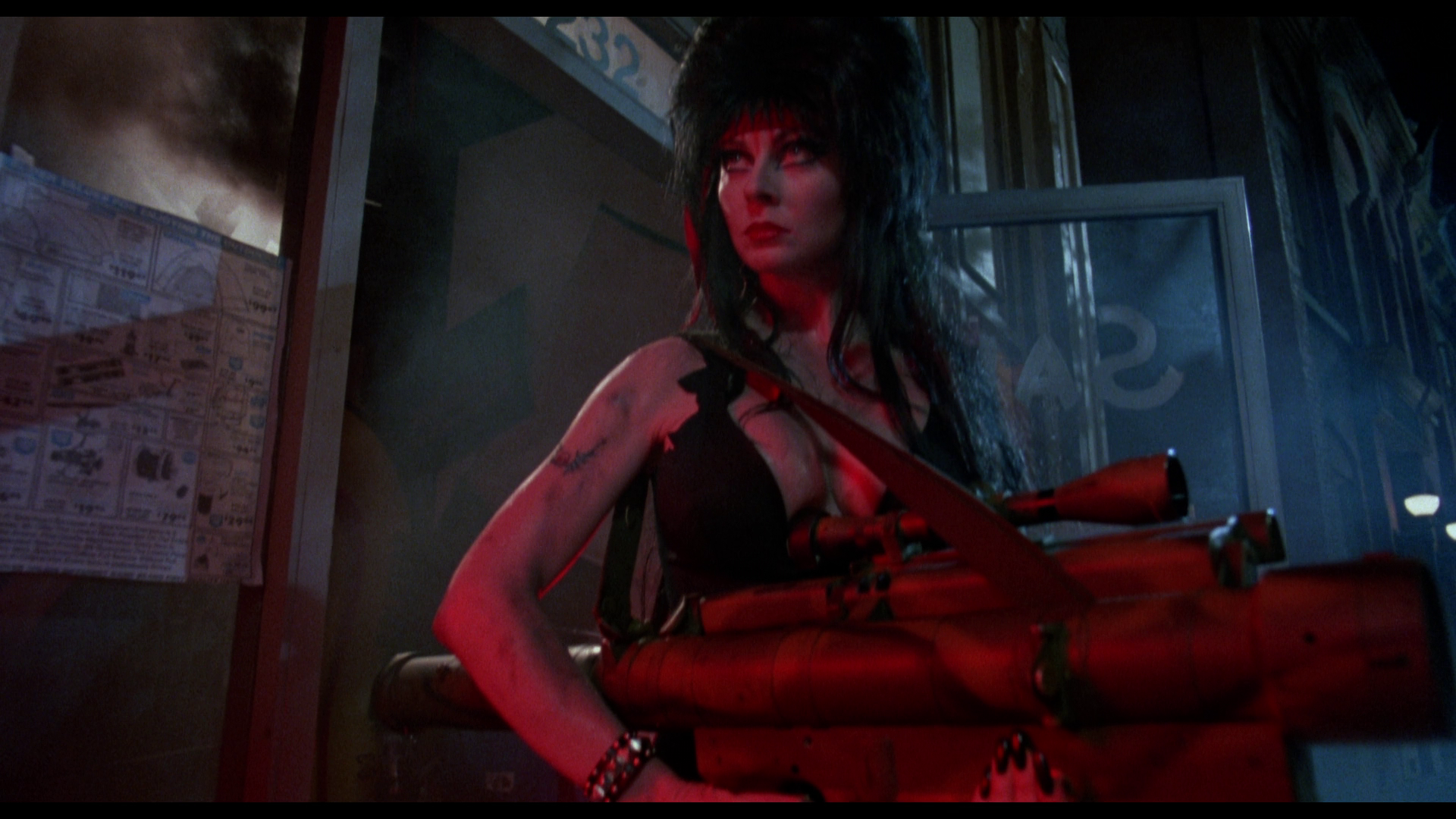 Elvira: Mistress of the Dark Blu-ray Review